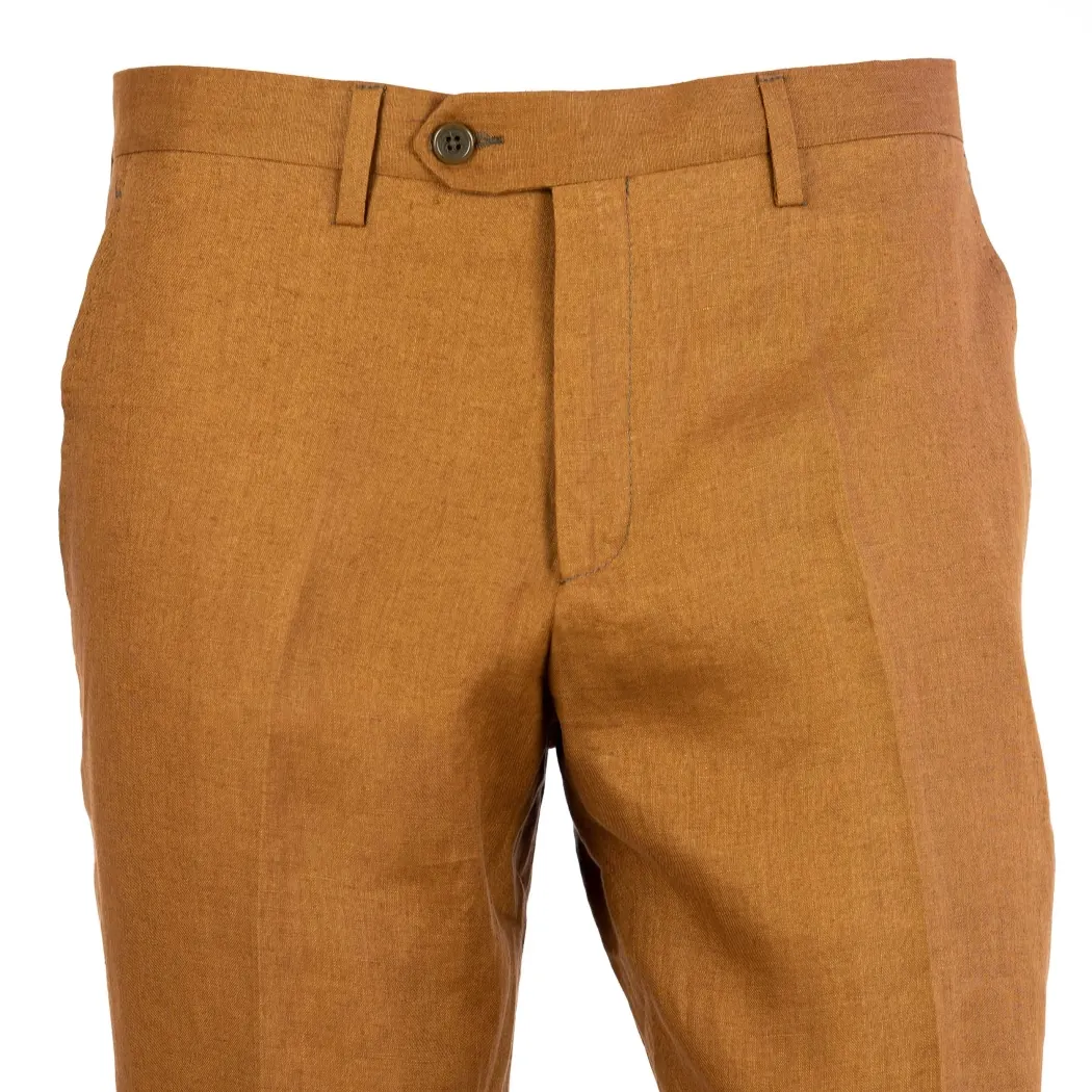 Vista frontale del pantalone ocra, Modello 03
